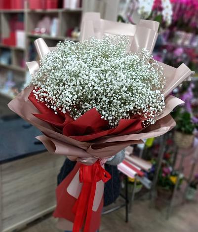 Букет цветов из: Гипсофила в Дубки Одинцовского района