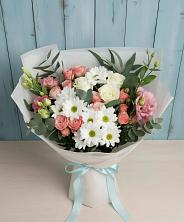 Букет цветов из:  Розы, Лизиантусы и Хризантемы в Дубки Одинцовского района