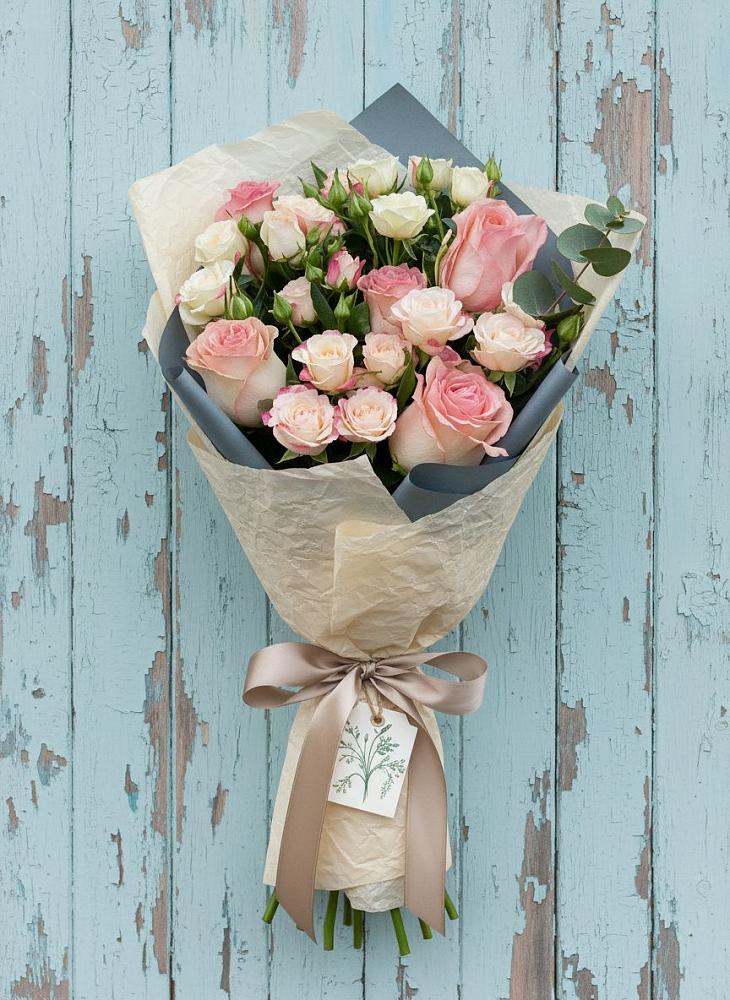 Букет цветов из: Розы в Дубки Одинцовского района