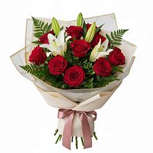 Букет цветов из:  Лилии и Розы в Дубки Одинцовского района