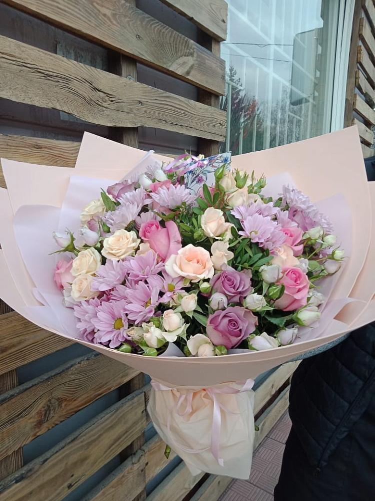 Букет цветов из: Розы и Хризантемы в Дубки Одинцовского района