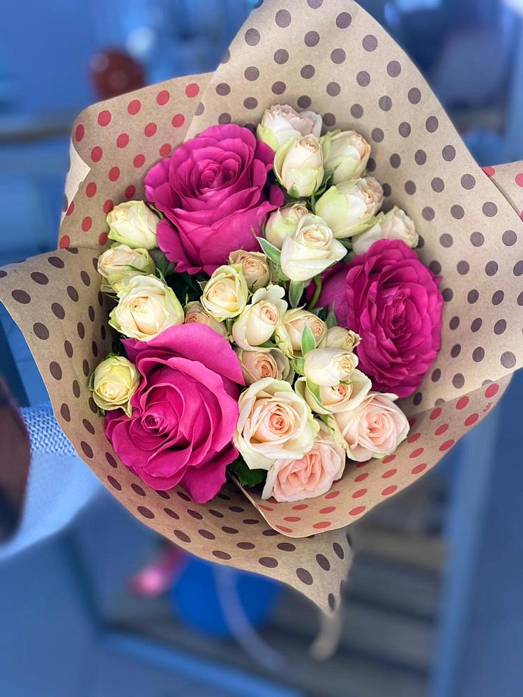 Букет цветов из: Розы в Дубки Одинцовского района