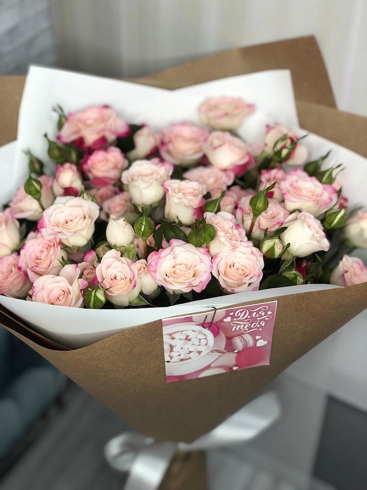 Букет цветов из: Розы в Дубки Одинцовского района