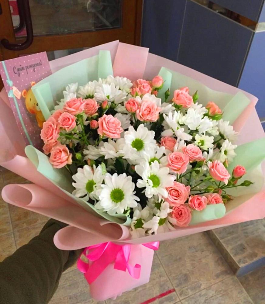 Букет цветов из: Розы и Хризантемы в Дубки Одинцовского района