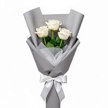 Букет 3 белые розы в Дубки Одинцовского района