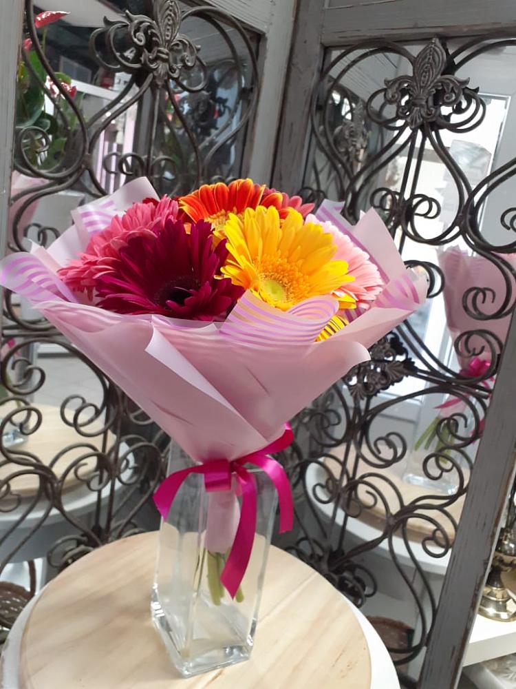 Букет цветов из: Герберы в Дубки Одинцовского района