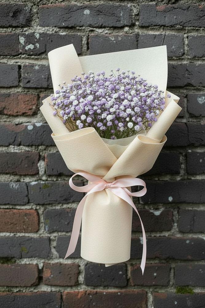 Букет цветов из: Гипсофила в Дубки Одинцовского района