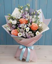 Букет цветов из:  Лизиантусы, Розы, Альстромерии и Гипсофила в Дубки Одинцовского района