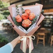 Букет цветов из:  Розы в Дубки Одинцовского района