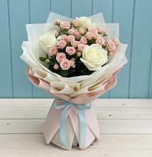 Букет цветов из:  Розы в Дубки Одинцовского района