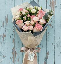 Букет цветов из:  Розы в Дубки Одинцовского района