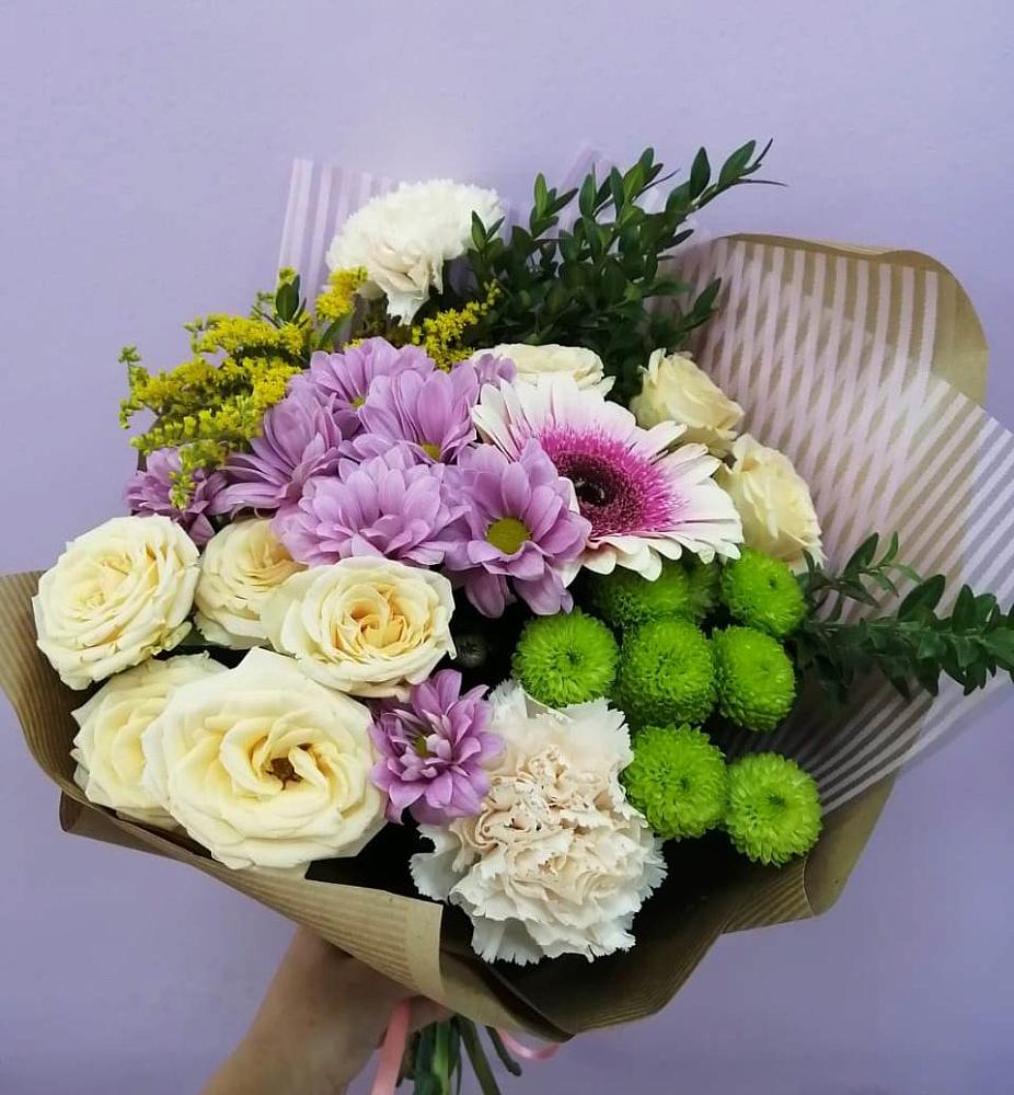 Букет цветов из: Хризантемы, Розы, Гвоздики и Герберы в Дубки Одинцовского района