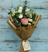 Букет цветов из:  Розы и Лизиантусы в Дубки Одинцовского района